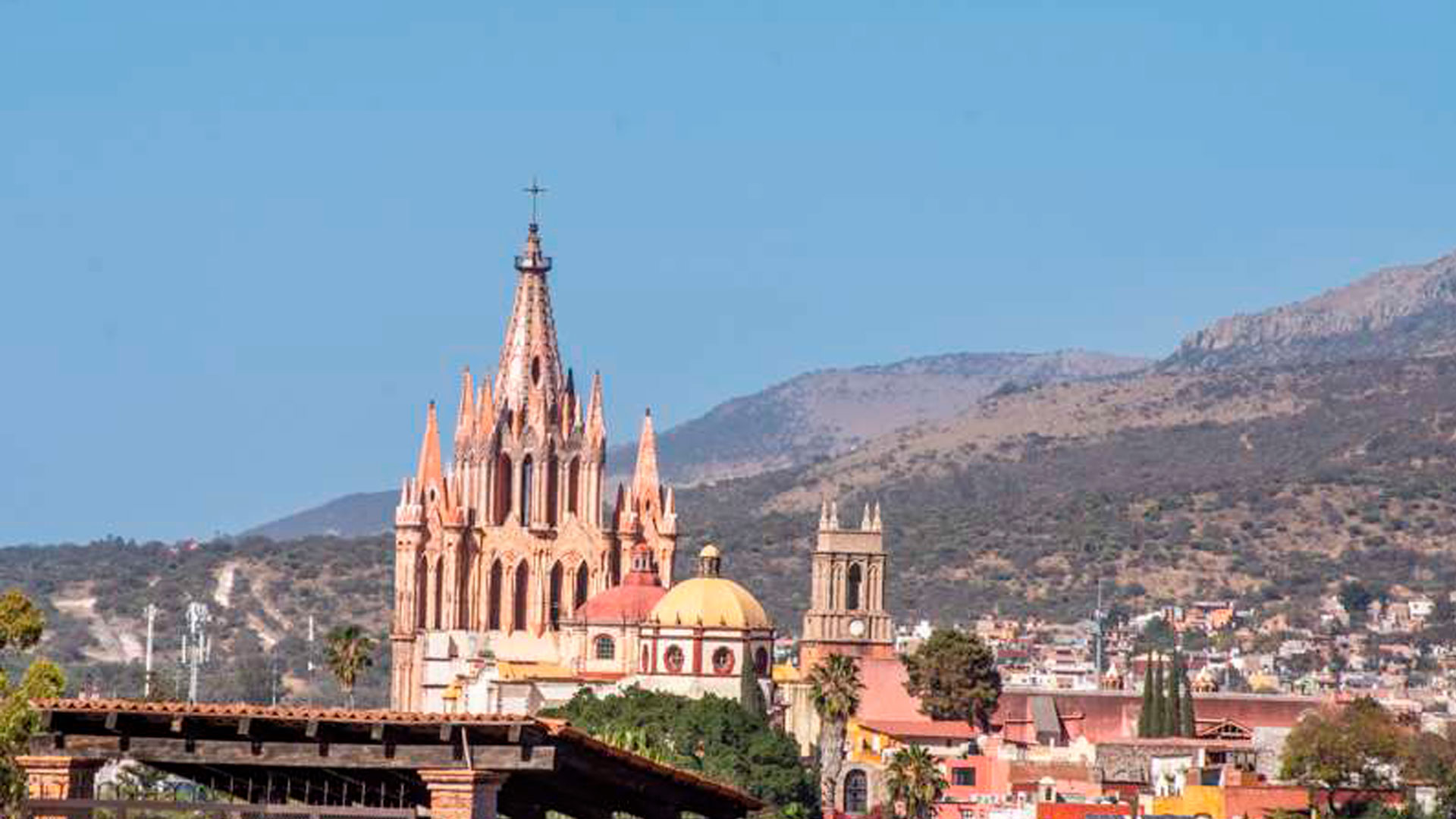 Vista exterior Villas Acuarela San Miguel de Allende - Casas de lujo