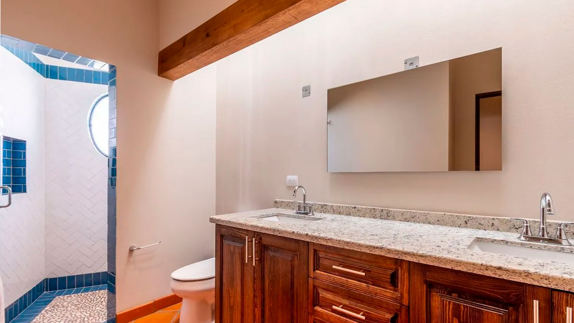 Vista nocturna San Miguel de Allende desde villas